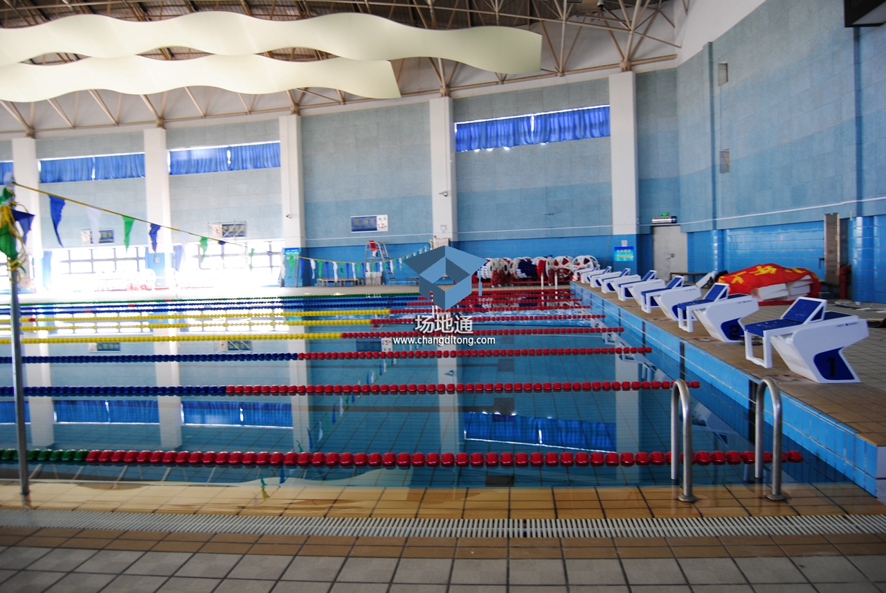 上海海事大学游泳馆