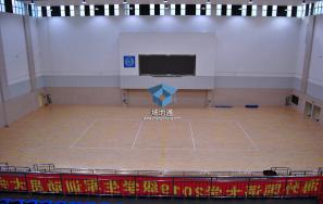 上海外国语大学师生活动中心（体育馆）
